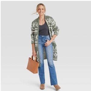 Knox Rose women's olive 🫒 green and white medium cardigan sweater